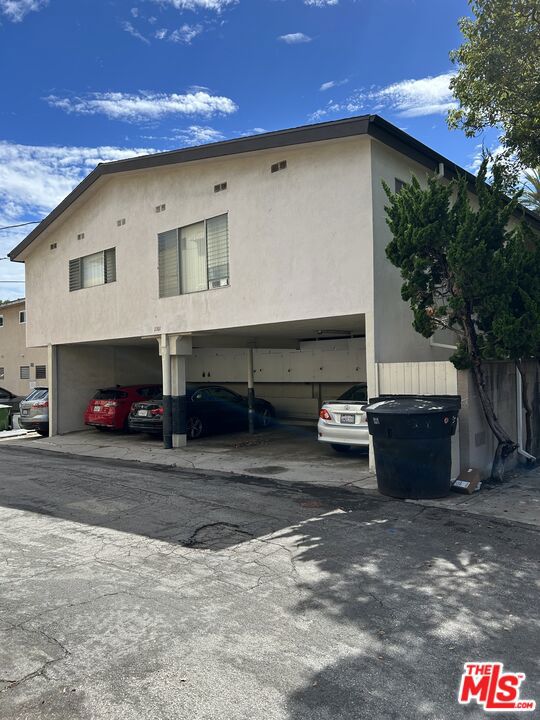  Income Home for Sale in Santa Monica, California