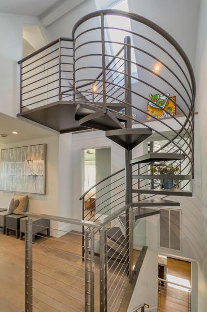 2601 E Cliff, Santa Cruz CA: https://media.crmls.org/mediaz/36db9193-908f-442c-8992-dfdfd6f6d8af.jpg