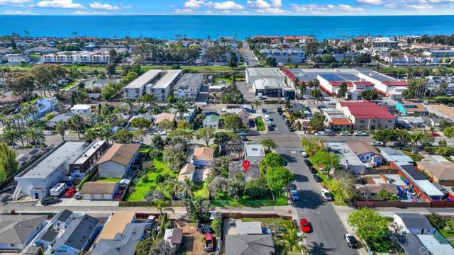 Detail Gallery Image 1 of 1 For 3304 Roosevelt #R, Carlsbad,  CA 92008 - – Beds | – Baths