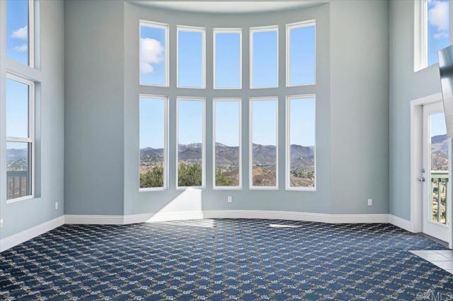 Detail Gallery Image 5 of 75 For 3035 Millar Ranch Rd, Spring Valley,  CA 91978 - 4 Beds | 3/1 Baths