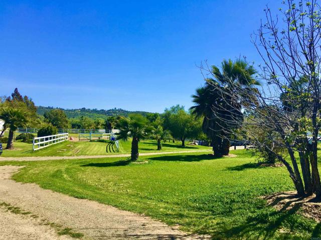 Detail Gallery Image 18 of 19 For 2357 via Monserate, Fallbrook,  CA 92084 - 3 Beds | 2 Baths