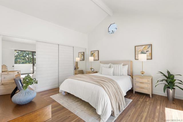 Image 15 of 37 For 863 Violet Ct