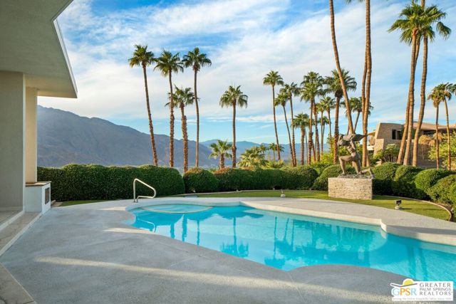 2432 Southridge Drive, Palm Springs, California 92264, 3 Bedrooms Bedrooms, ,1 BathroomBathrooms,Single Family Residence,For Sale,Southridge,24458521