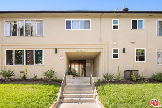 4646 Coliseum Street photo 2
