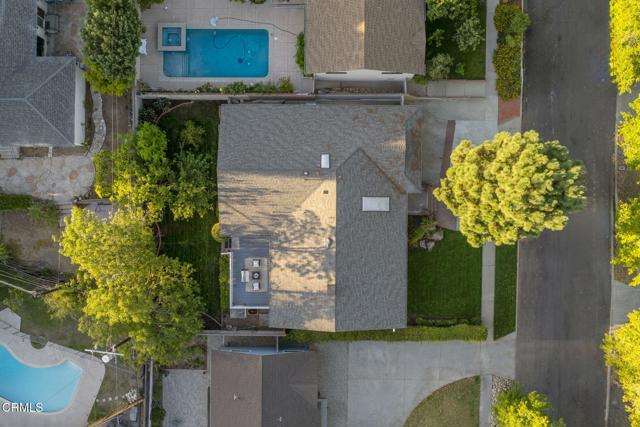 9545 Creemore Place, Tujunga CA: https://media.crmls.org/mediaz/36e0c50f-80e0-495e-83fc-0754b2ac4542.jpg