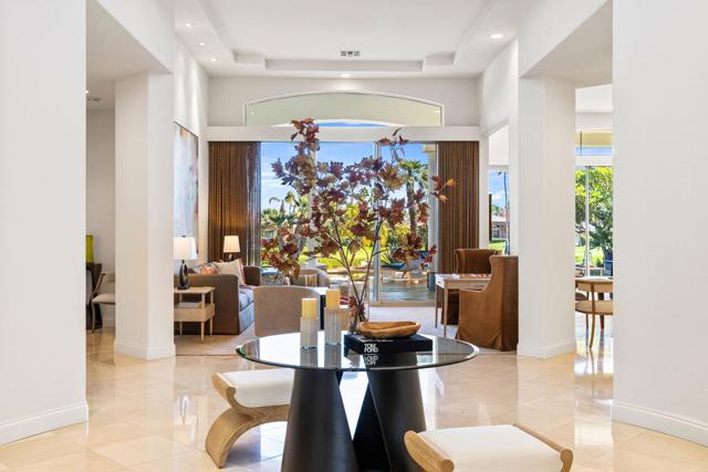 49606 Montana Way, La Quinta CA: https://media.crmls.org/mediaz/36e1d527-b8a6-4592-9b02-b9ab0b6a9dfe.jpg