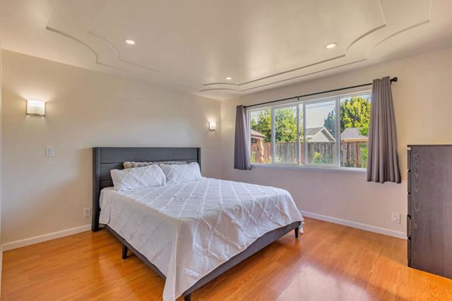 342 Swaps Drive, San Jose CA: https://media.crmls.org/mediaz/36e23bf8-2463-4d09-96dc-8704197788d4.jpg