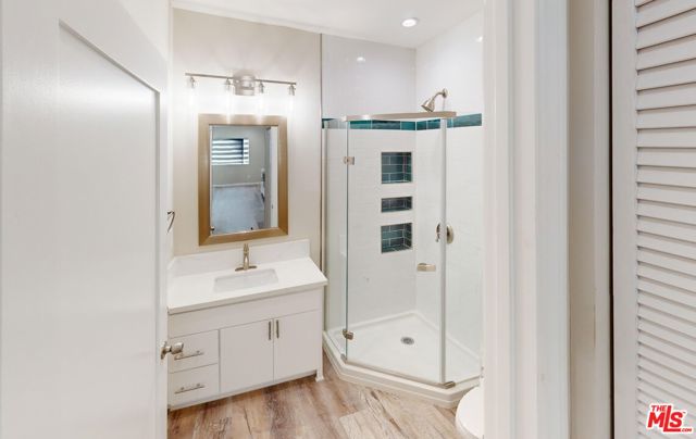 2811 W 46th, Los Angeles CA: https://media.crmls.org/mediaz/36e2bedb-5447-425c-8718-cf853f47da01.jpg
