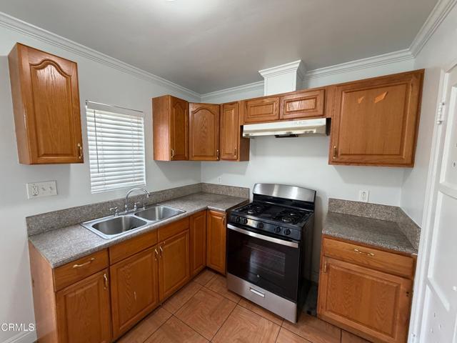 Detail Gallery Image 5 of 9 For 1025 S G St, Oxnard,  CA 93030 - 2 Beds | 1 Baths