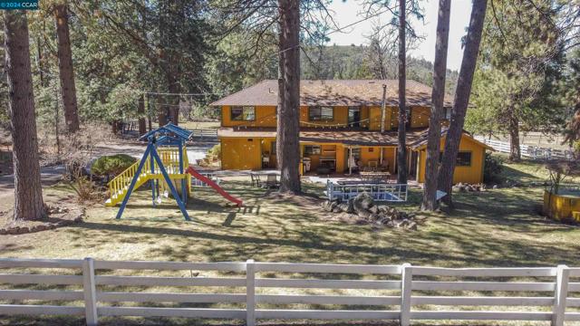 Image 43 of 60 For 1324 Alves Dr