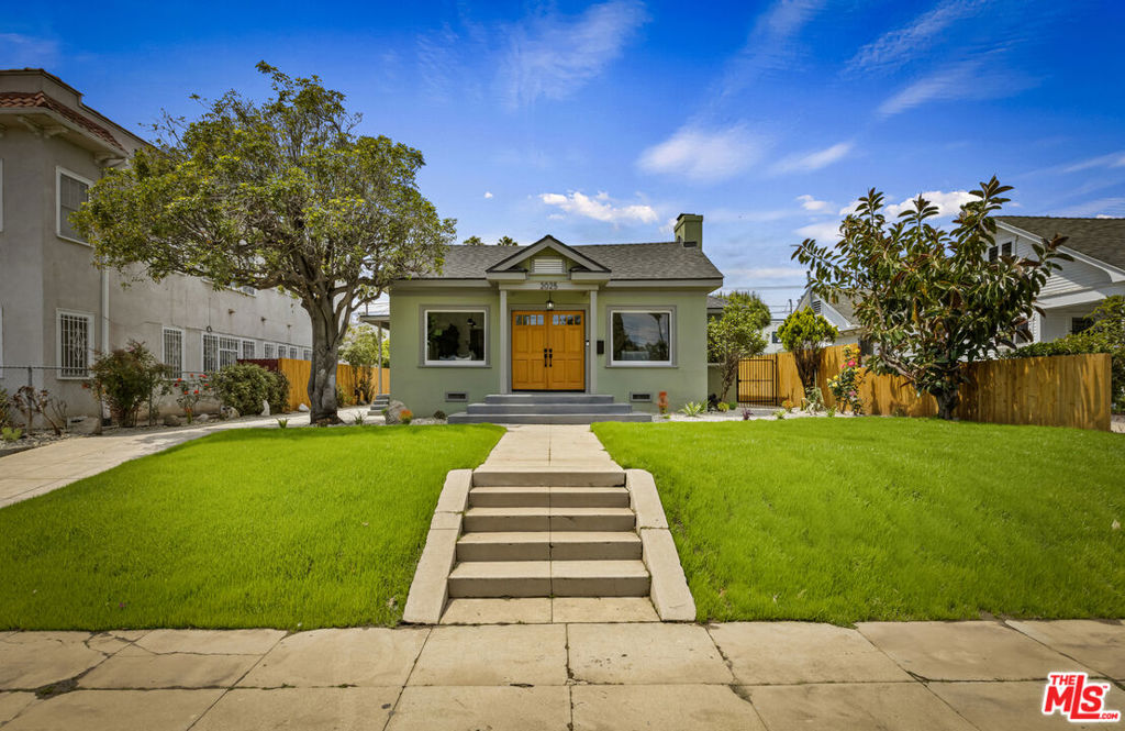 2025 West Boulevard