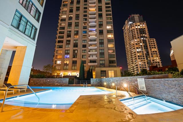 645 Front St, San Diego CA: https://media.crmls.org/mediaz/36e53f21-f635-4fc6-8516-b5050ef537d8.jpg