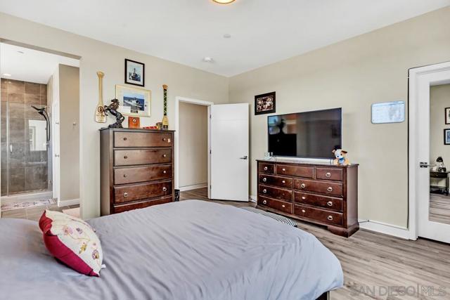 722 Anchor Ct, Chula Vista CA: https://media.crmls.org/mediaz/36e56eac-a2dc-41f3-957c-358195500f1e.jpg