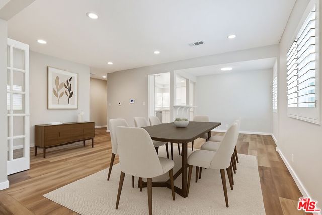 6421 Gaviota Avenue, Van Nuys CA: https://media.crmls.org/mediaz/36e5edaf-318e-4615-ba1c-3283d57554a6.jpg
