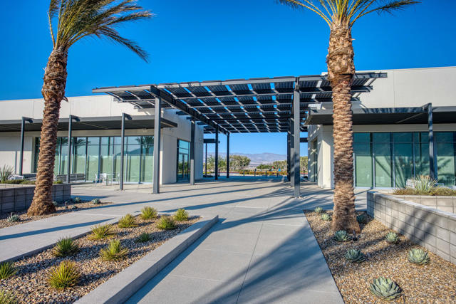 423 Fountain Drive, Palm Springs, CA 92262