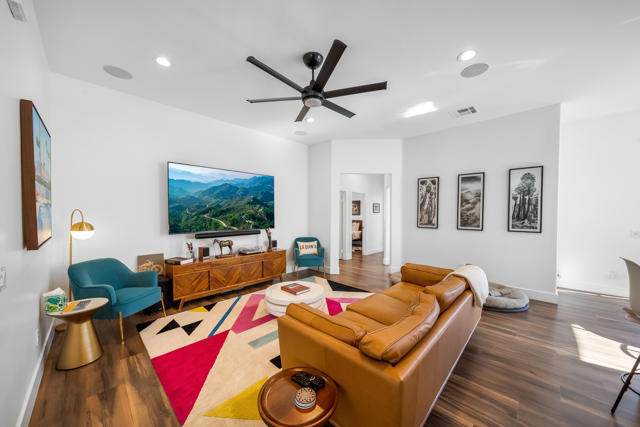 53770 Avenida Rubio, La Quinta CA: https://media.crmls.org/mediaz/36ead6ef-f276-4ff2-a52a-164e4c210639.jpg