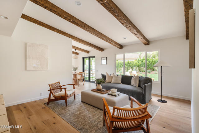 1207 Westridge Drive, Ventura CA: https://media.crmls.org/mediaz/36ebba9e-20e1-4d39-bf59-6c3c1fc771db.jpg
