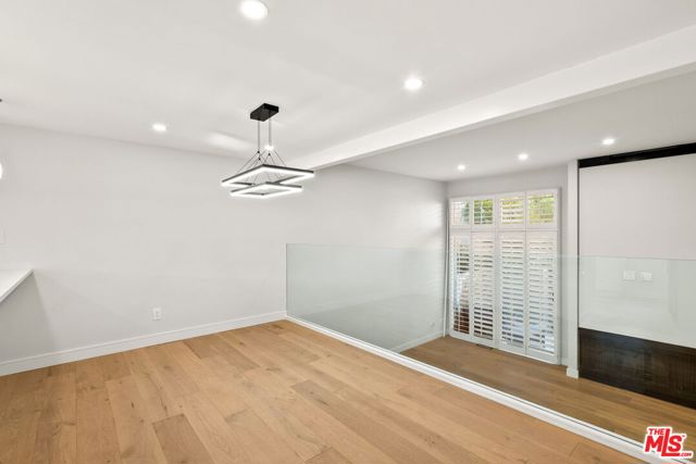 4771 La Villa Marina, Marina del Rey CA: https://media.crmls.org/mediaz/36ebe7e7-0c26-4530-8052-157c6c33a61c.jpg