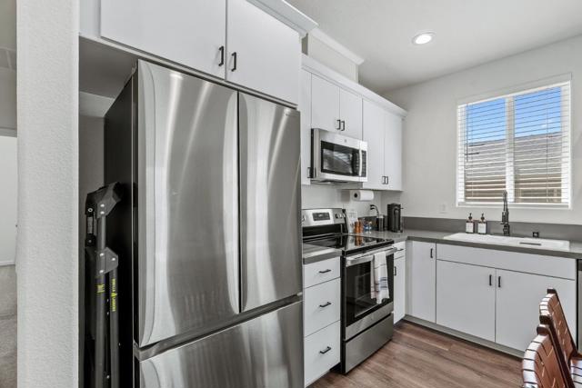 1278 San Antonio Street, Soledad CA: https://media.crmls.org/mediaz/36ebfbc8-ffca-40d4-84fc-d373fec78f17.jpg