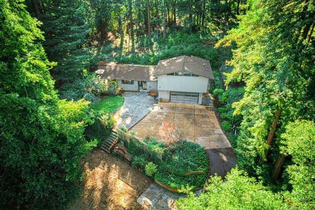 951 Jenny Way, Felton CA: https://media.crmls.org/mediaz/36ed36e7-708d-4de8-abcd-bf6647857c74.jpg