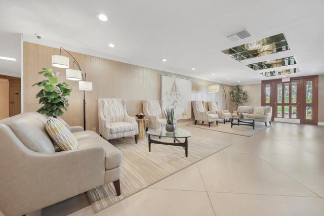910 Island Drive #206, Rancho Mirage, CA 92270