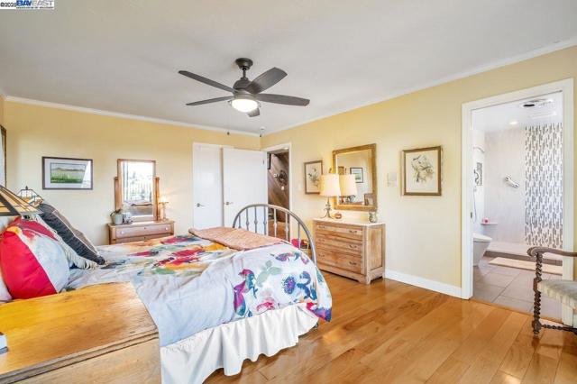31865 Chicoine Ave, Hayward CA: https://media.crmls.org/mediaz/36ee39d5-b00c-41ff-b8d9-4b634f8dddd8.jpg