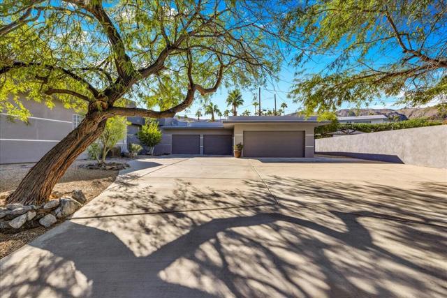 39061 Bel Air Drive, Cathedral City CA: https://media.crmls.org/mediaz/36eee5ad-916b-44d8-9434-b60ca5b59d8f.jpg