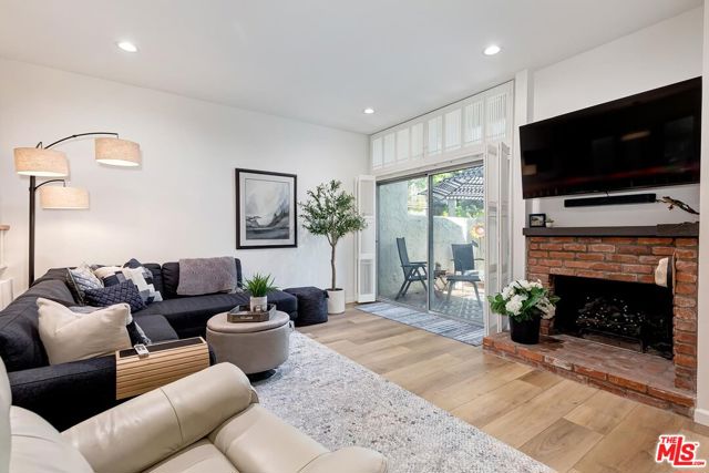 4249 Colfax Avenue, D photo 6