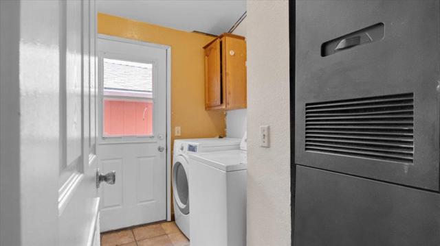 704 Garner Avenue, Salinas CA: https://media.crmls.org/mediaz/36efc370-2ff3-4158-97c4-ed078e999876.jpg