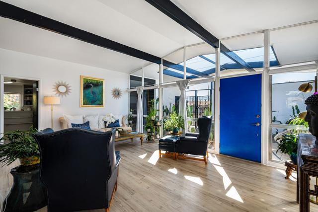 43709 Louisiana Street, Palm Desert CA: https://media.crmls.org/mediaz/36efef48-4625-4cf6-a4dc-c96051e410db.jpg