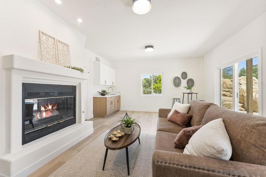 MLS #250031775SD img 47