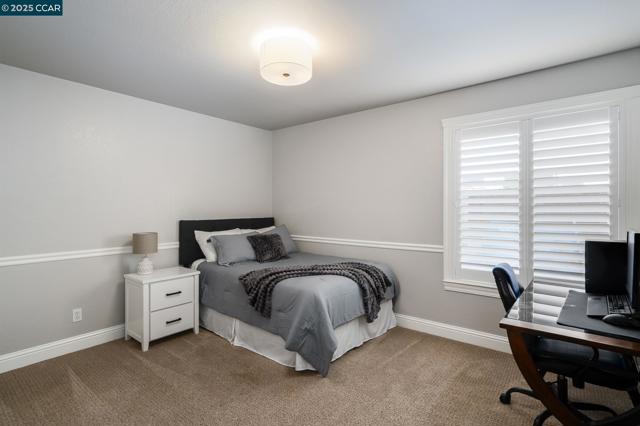 2060 Canyon Crest Ave, San Ramon CA: https://media.crmls.org/mediaz/36f06091-3f4f-4f6b-bd23-aa25152e6160.jpg