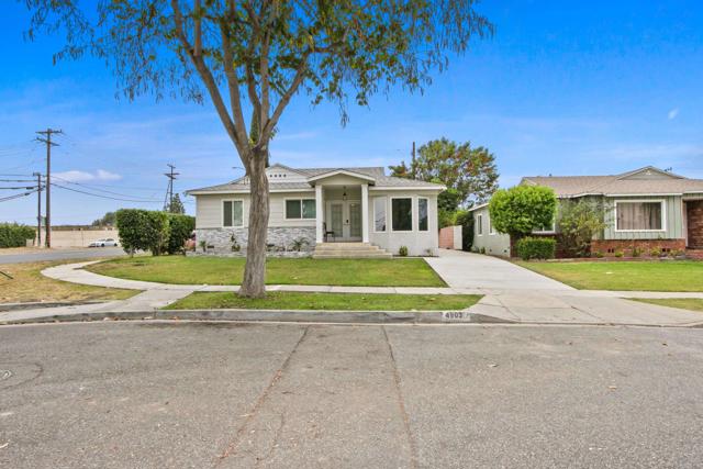 Detail Gallery Image 2 of 27 For 4903 Deeboyar Avenue, Lakewood,  CA 90712 - 5 Beds | 4 Baths