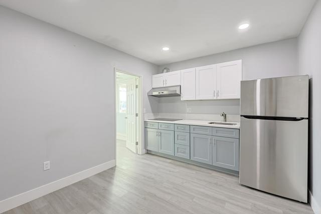 Detail Gallery Image 4 of 18 For 3774 Clavelita St, San Diego,  CA 92154 - 1 Beds | 1 Baths