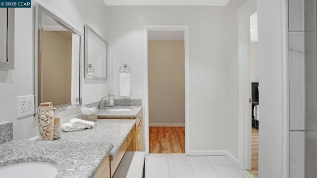 5517 Kirkwood Dr, Concord CA: https://media.crmls.org/mediaz/36f1283d-496e-4e2a-a9b8-f7cef9e7891e.jpg