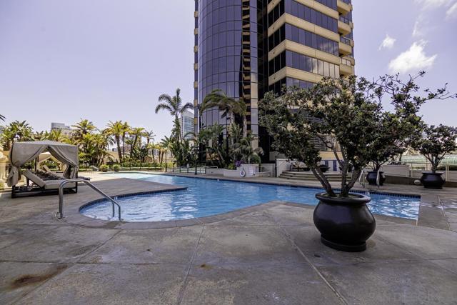 100 Harbor Drive, San Diego CA: https://media.crmls.org/mediaz/36f15a9b-4d92-45e7-9878-f93a011290dd.jpg