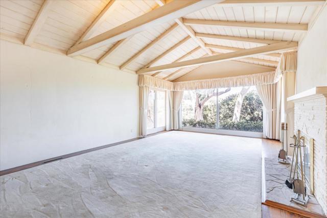 5824 Arboretum Drive, Los Altos CA: https://media.crmls.org/mediaz/36f214eb-3223-4428-a8c0-28fda2afb6f8.jpg