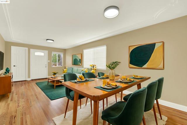 2125 102Nd Ave, Oakland CA: https://media.crmls.org/mediaz/36f368bc-f05d-491c-b8ca-106b3b9c0fad.jpg