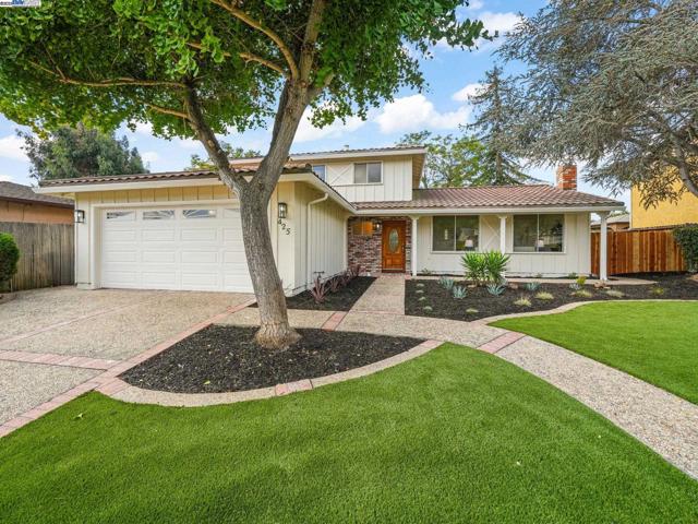 425 Lexington Dr, Vallejo CA: https://media.crmls.org/mediaz/36f39aa8-b3de-41d9-ad20-747a55f2a64b.jpg