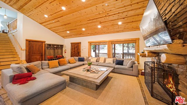 919 Mcalister Road, Big Bear City CA: https://media.crmls.org/mediaz/36f3be74-973e-4960-8596-a8d52025ab59.jpg