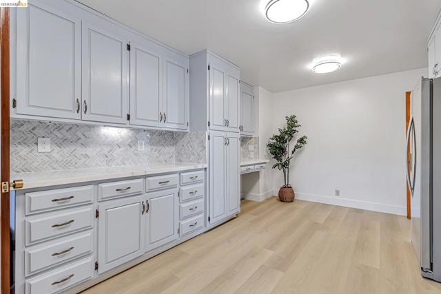 1518 MADERA CT, El Cerrito CA: https://media.crmls.org/mediaz/36f593b7-4f47-4307-8676-bcaaf49177ee.jpg
