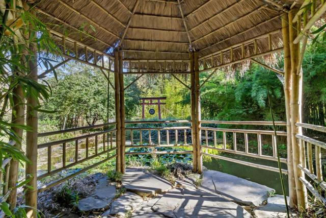 5601 Freedom Boulevard, Aptos CA: https://media.crmls.org/mediaz/36f60d82-3d17-45ba-b322-f85e73ca98fa.jpg