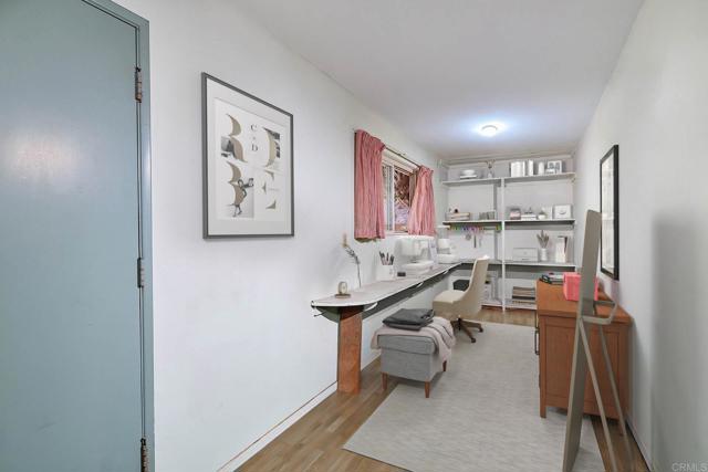 3190 Falcon Drive, Carlsbad CA: https://media.crmls.org/mediaz/36f67ce6-886d-4830-8a16-2caebcfd6aed.jpg