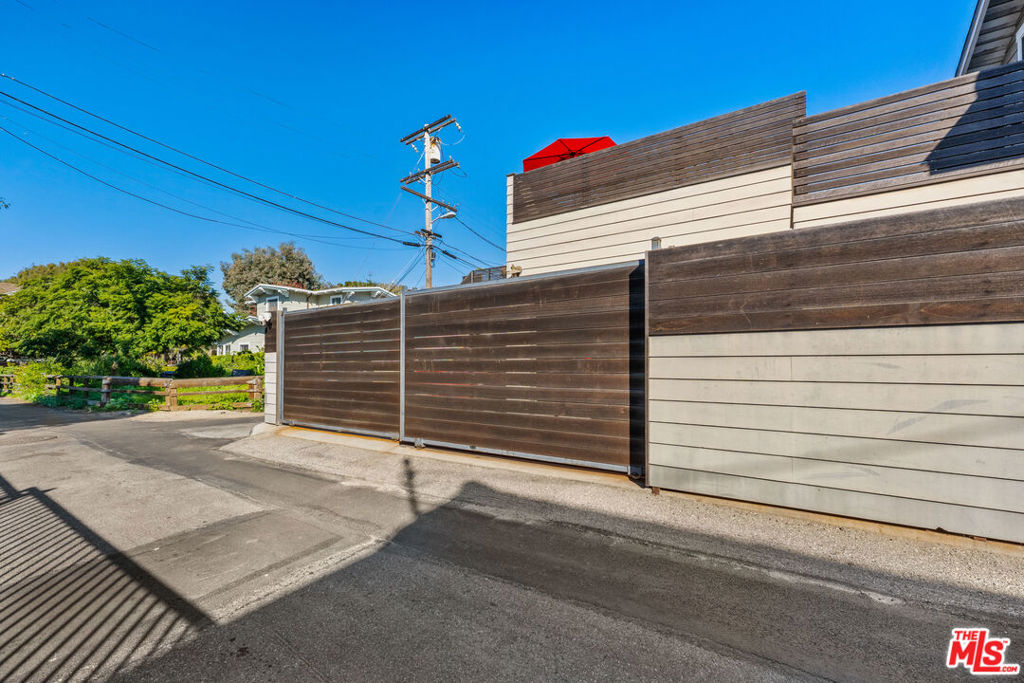 MLS #25627861 image #32