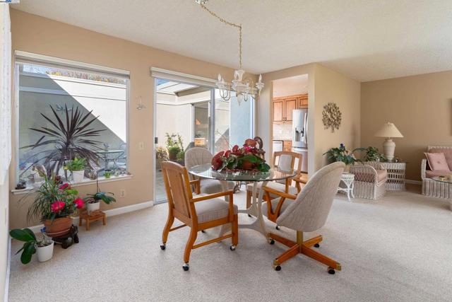 1141 PTARMIGAN DR, Walnut Creek CA: https://media.crmls.org/mediaz/36f85db7-ca53-477d-ad36-1ab37ff1a24a.jpg
