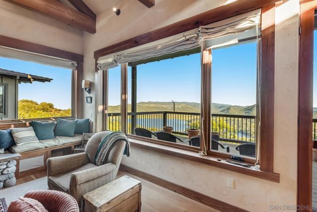 35750 Mountain Circle Drive, Julian CA: https://media.crmls.org/mediaz/36f8ca52-b7fd-4f3d-8874-4b2d44937d95.jpg