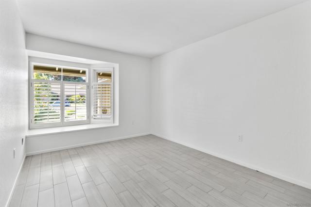 7214 Manzanita, Carlsbad CA: https://media.crmls.org/mediaz/36f956bf-e1f2-4a66-b50a-e4cbd8255553.jpg