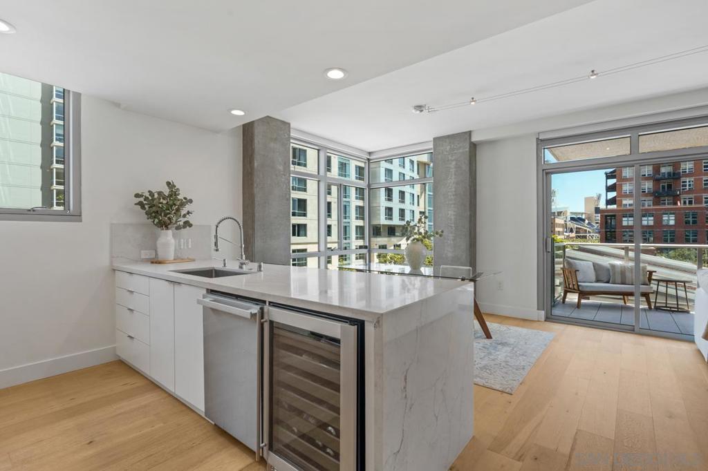 800 The Mark Ln - photo 19