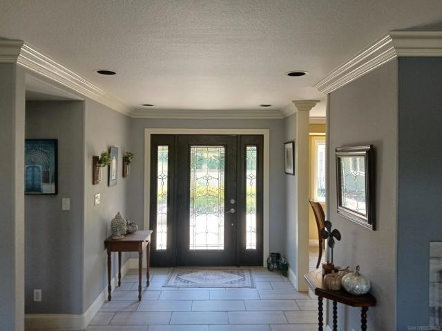 243 Horizon Hills, El Cajon CA: https://media.crmls.org/mediaz/36fa3485-f450-4c28-83e6-491d1f44c356.jpg