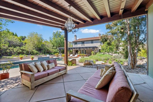 11577 Sweet Willow Way, San Diego CA: https://media.crmls.org/mediaz/36fa3afc-c2a3-4793-a1c3-77bcd6c2c58b.jpg